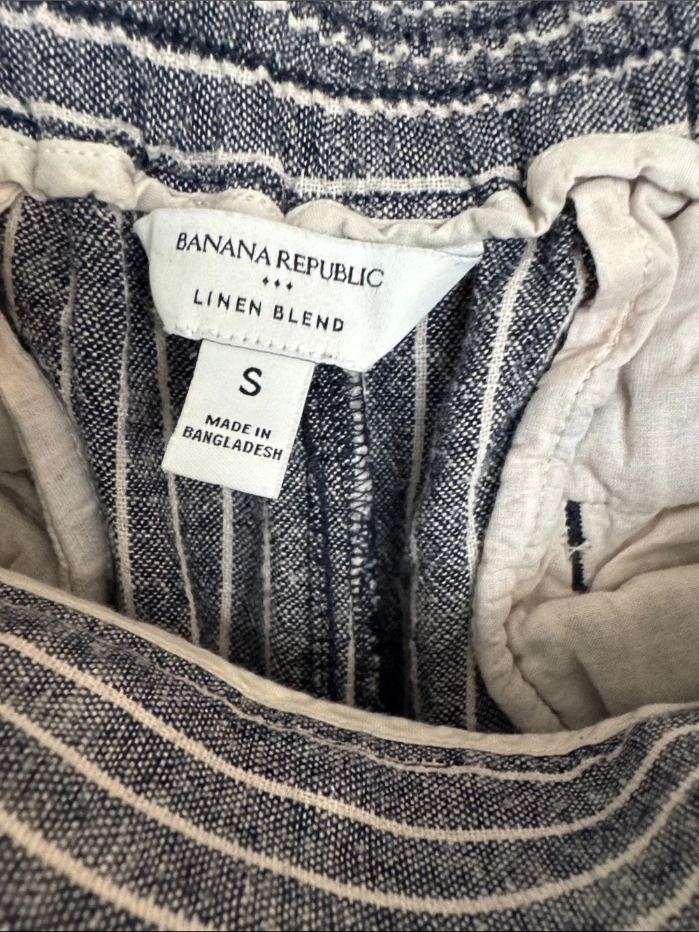 Banana Republic Striped Wide-Leg Cropped Linen Blend Pants in Charcoal and White